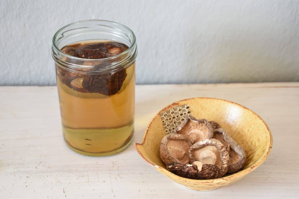 Dashi (だし, 出汁) – japoński wywar „do wszystkiego”