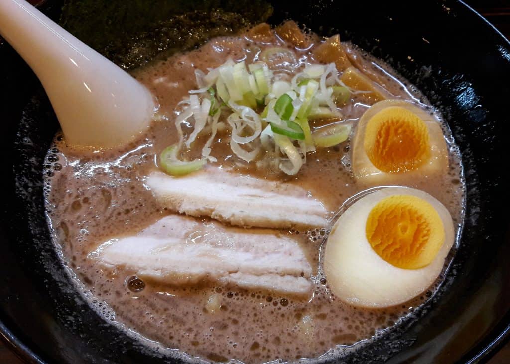 Ajitsuke Tamago (味付け玉子) – marynowane jajka do ramenu i nie tylko