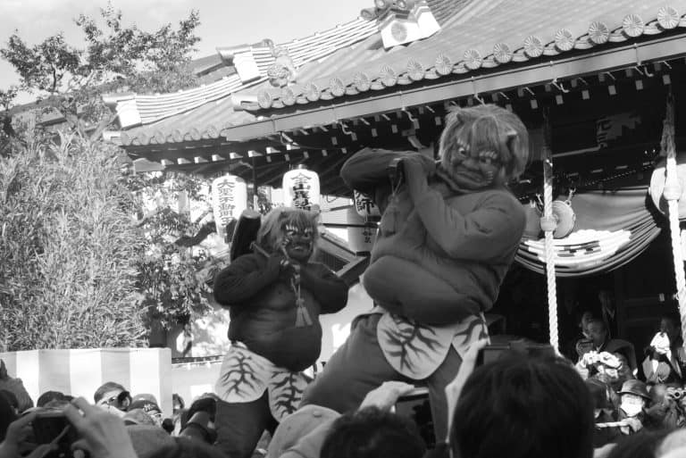 Setsubun (節分) – święto rzucania fasoli