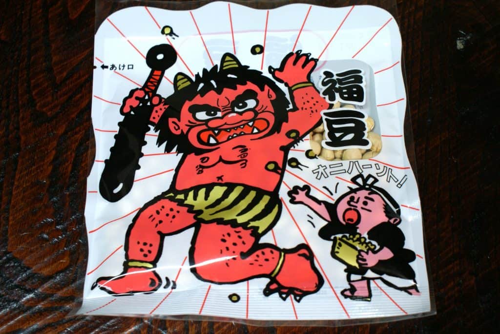 Setsubun (節分) – święto rzucania fasoli